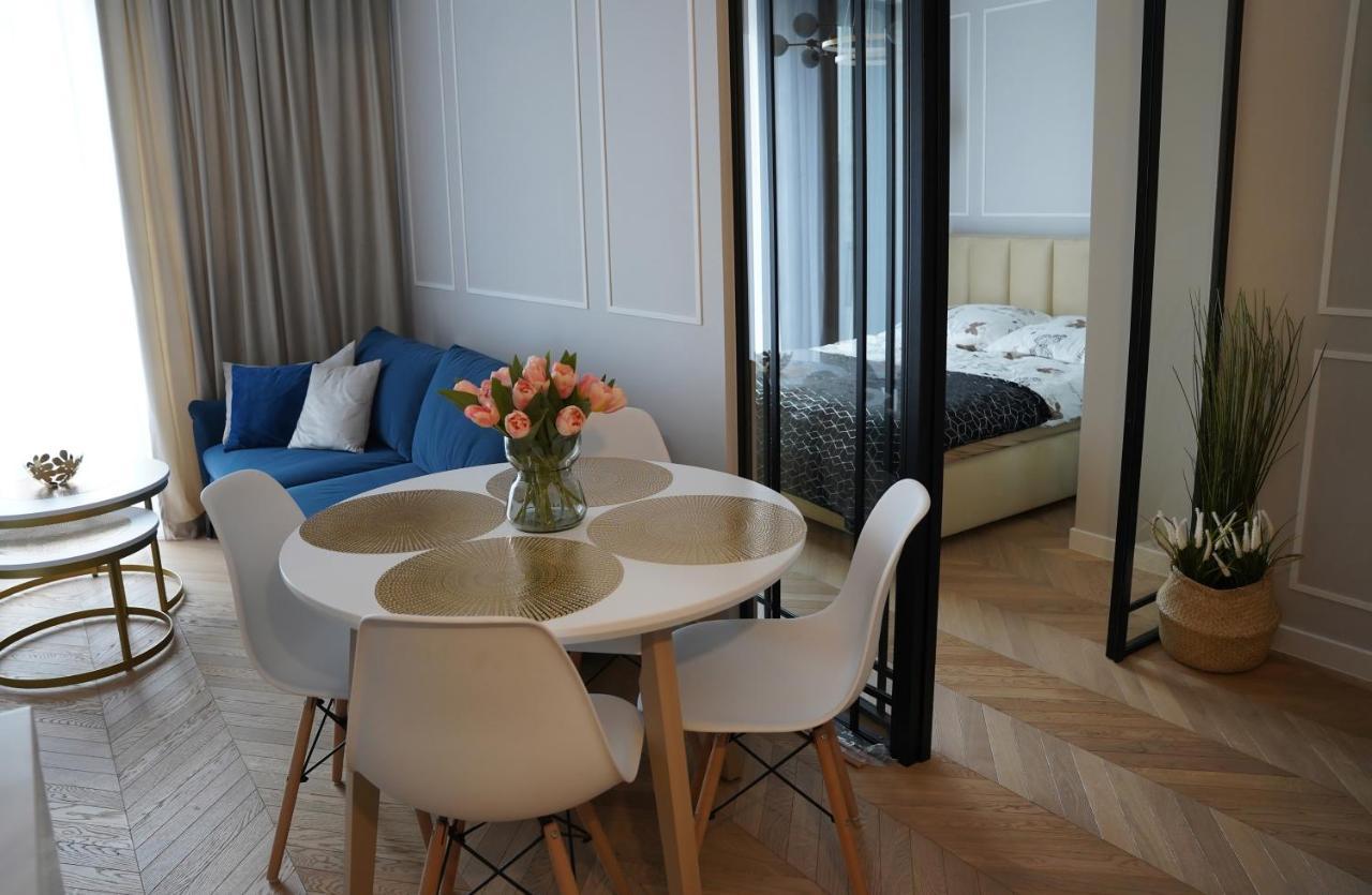 Apartamenty Metro Targowek 27 Warszawa Zewnętrze zdjęcie