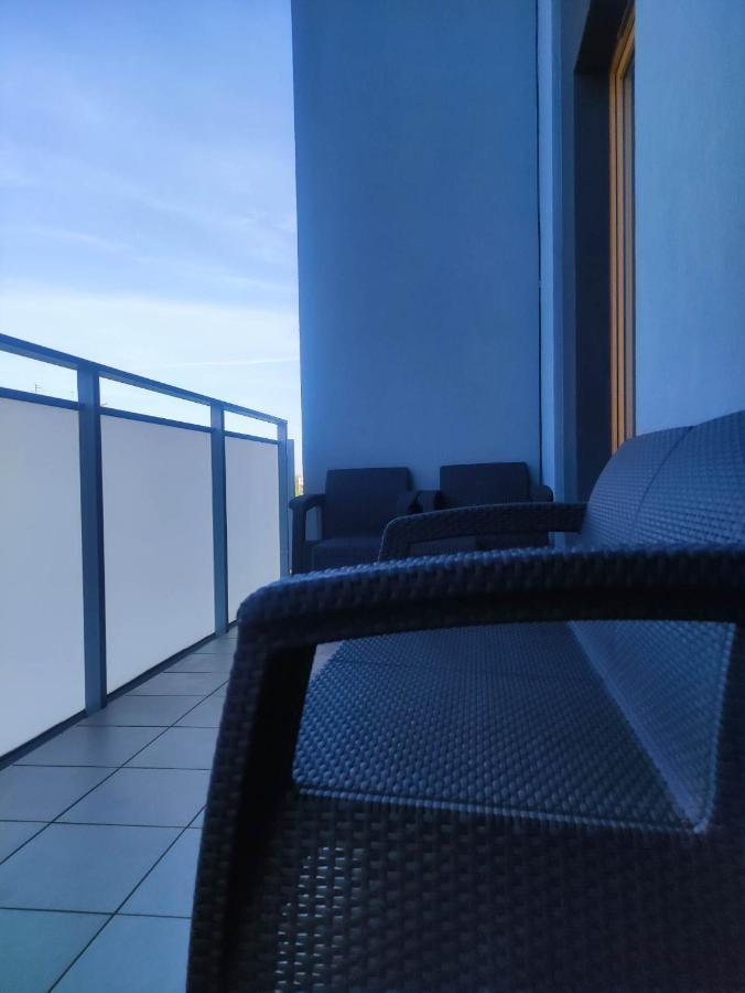 Apartamenty Metro Targowek 27 Warszawa Zewnętrze zdjęcie